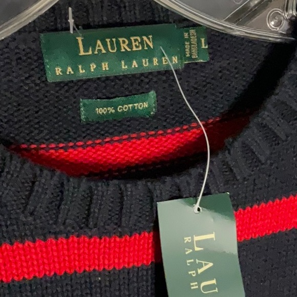 Lauren Ralph Lauren Men's Sweater in Navy and Red Stripes - Picture 2 of 8